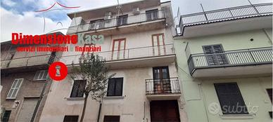 Appartamento di 70 m² con 3 locali a Quadrelle