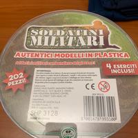 Soldatini militari plastica