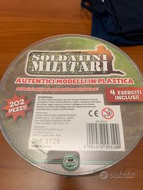 Soldatini militari plastica