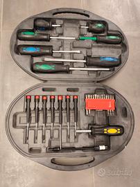 set attrezzi