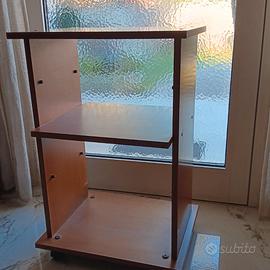 Mobiletto con ruote