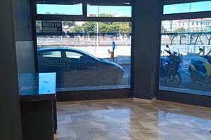 VENDESl/AFFITTASl - C1, uso UFFICIO/STUDIO