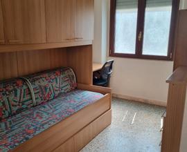 Stanza per sole studentesse, utenze tutte incluse