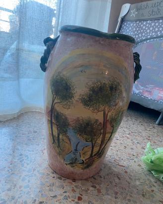 Vaso antico in ceramica