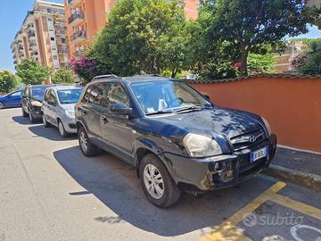 HYUNDAI TUCSON 2.0 BENZINA 141cv 2008