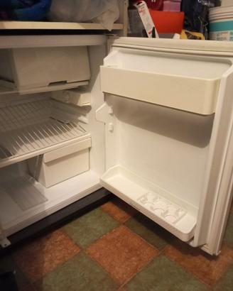 Mini frigorifero Indesit
