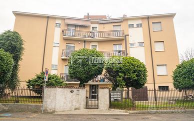 Bilocale Via Europa, 30