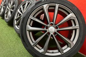 Cerchi Range Rover Evoque Gomme Estive 245 45 20