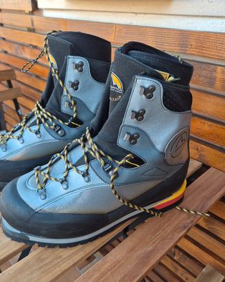 Scarponi termici da alpinismo La Sportiva Baruntse