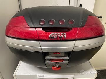 Bauletto Givi V46 + piastra MonoKey + schienalino