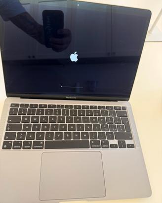 MacBook Air M1 8 gb