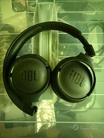 JBL Cuffie nere Bluetooth pieghevoli con microfono