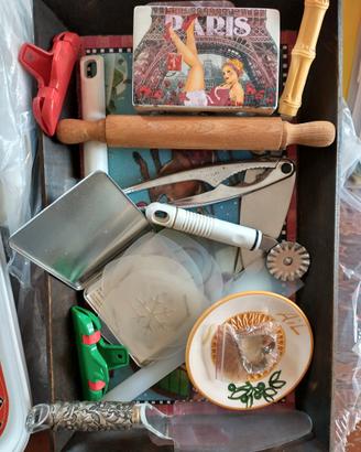 Stock utensili vari da cucina