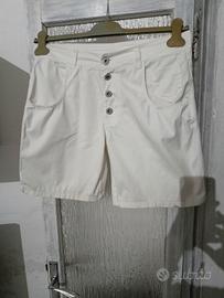 Pantaloncino bianco elasticizzato 