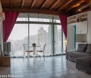 ELBA Casa con giardino .libera solo a SETTEMBRE