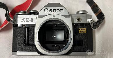 CANON AE-1