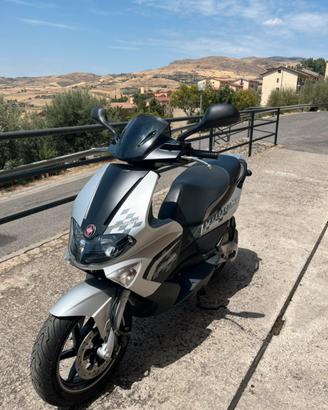 Scooter Gilera Runner 50