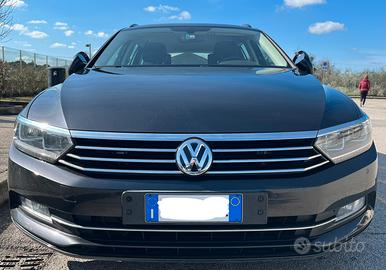 Volkswagen Passat 2.0 150cv business DSG 7