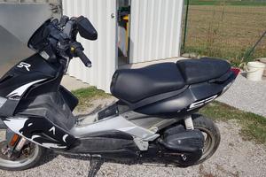 aprilia sr factory  06
