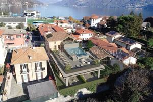 Appartamento di 93 m² con 5 locali e posto auto a 