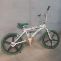 BMX starlight