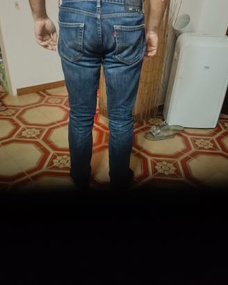 Levis 511