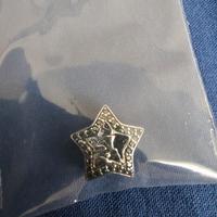 Ciondolo PANDORA Stella Disney Trilly 791920NPG