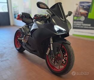 DUCATI Panigale V2 .