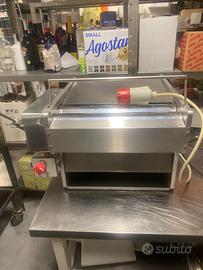 Sfogliatrice pasta professionale