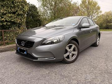 Volvo V40 Business 2016