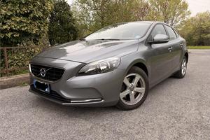 Volvo V40 Business 2016