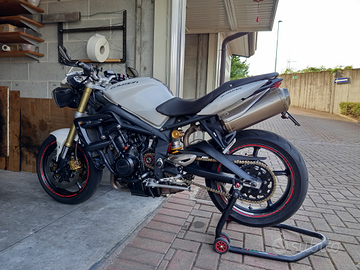 Triumph street triple 675 del 2011