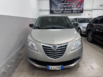 Lancia Ypsilon 0.9 TwinAir 85 CV 5 porte S&S Plati