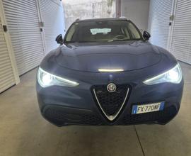 ALFA ROMEO Stelvio 2.0 Turbo 200 CV AT8 Q4 Super