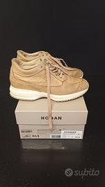 Hogan Interactive 38