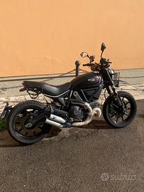 DUCATI SCRAMBLER FLAT TRACK 800 cc