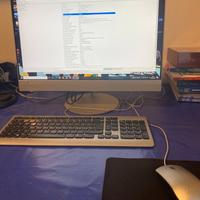 Lenovo All-in-one 22" PC completo+ accessori