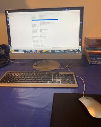 Lenovo All-in-one 22" PC completo+ accessori
