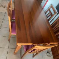 Tavolo massello e sei sedie