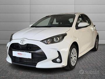 TOYOTA Yaris 1.0 5 porte Active