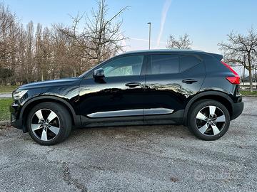 VOLVO XC40 T2 Automatico 131 CV