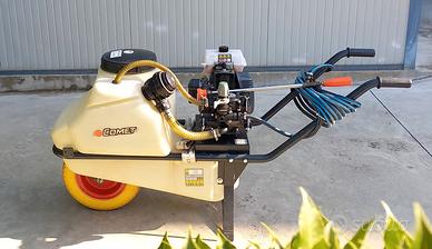 CARRELLO CON MOTOPOMPA
