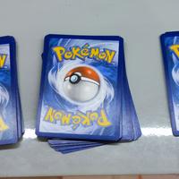 40 Carte Pokemon da collezione