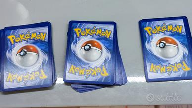 40 Carte Pokemon da collezione