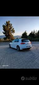 Volkswagen Golf 7 1.6 TDI 110 cv R-Line