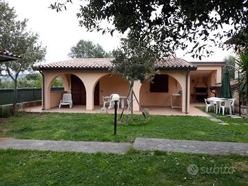 NUOVISSIMO Locale 40 mq con Giardino e Porticato