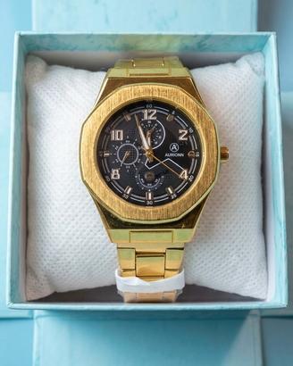 orologio uomo nero e dorato
