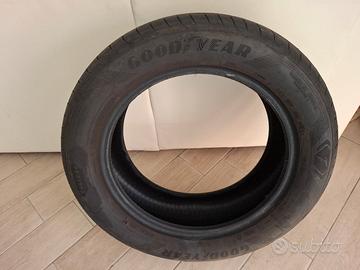 Gomme 235/55 R18