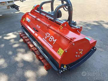trincia erba B&M TBA 200 con spostamento idraulico