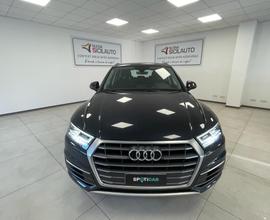 AUDI Q5 2.0 TDI 150 CV Business